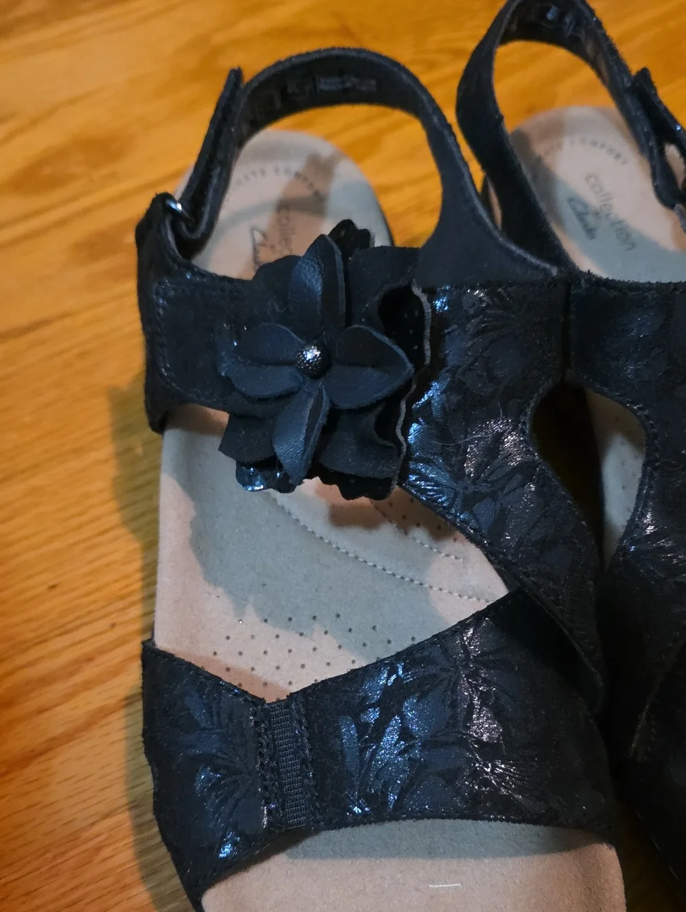 Clarks Black Floral Applique Comfort Sandals - Picture 2 of 6